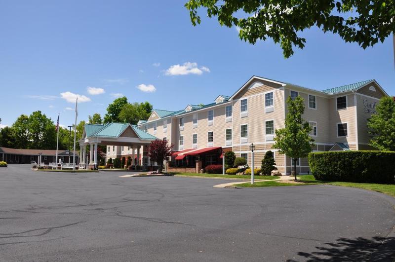 Comfort Inn & Suites Sturbridge-Brimfield Exteriér fotografie